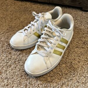 Adidas Sneakers Women's 8 1/2 Cloudfoam Originals Gold Stripes